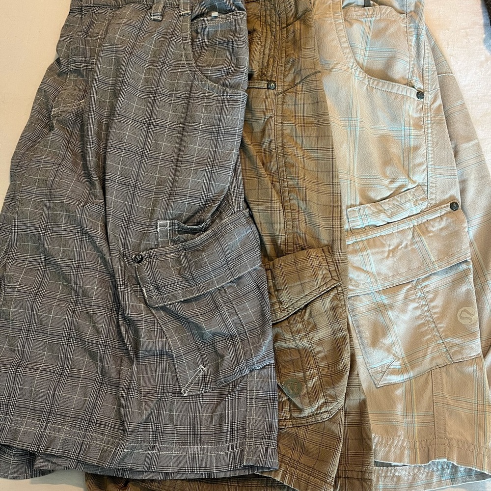 ABSOLUTE STEAL! 3 Pairs of Lulu Lemon shorts. $20 each,priced to move!